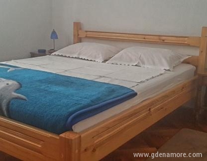 Apartmans, Privatunterkunft im Ort &Scaron;u&scaron;anj, Montenegro - Soba
